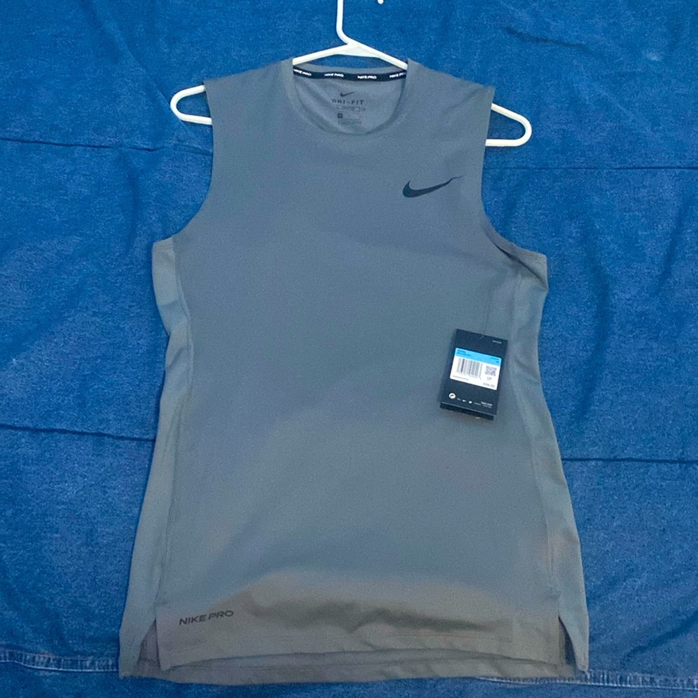 Nike sleeveless